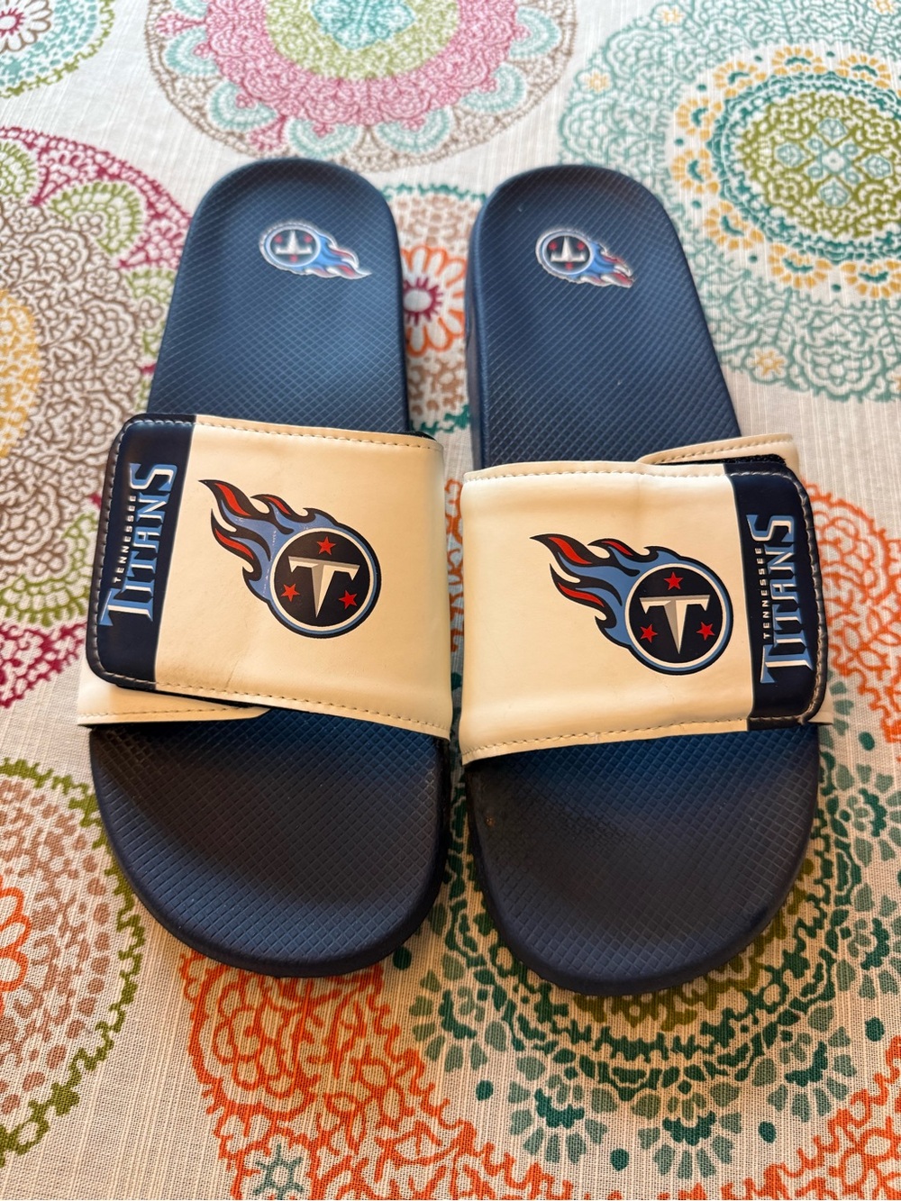 Tennessee Titans Slide Sandals - Navy & White
